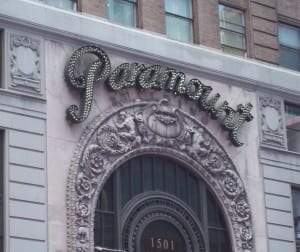 Paramount Sign