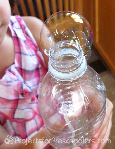 water-bottle-bubble-blowing-3