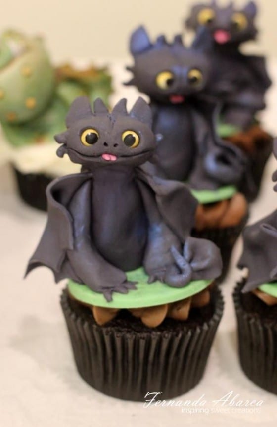 dragon birthday cupcakes