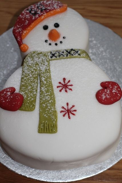 snowman birthday cake