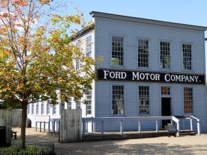 Famous Signs Across The 50 States | Signs.com Blog