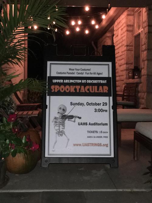 custom yard lawn signs